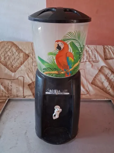 Filtro de Barro e estrutura de plástico