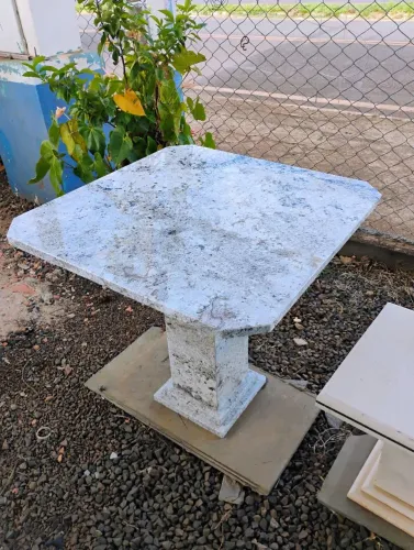Mesa de Granito 90x90cm