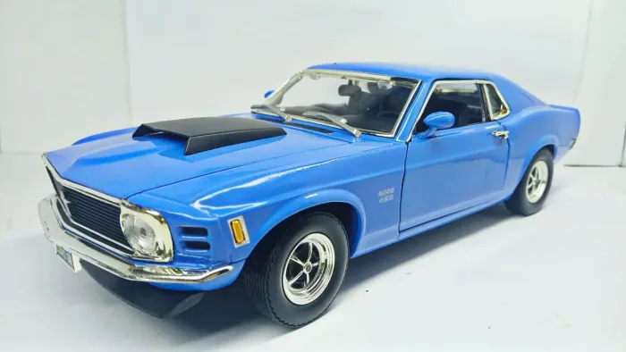 Miniatura Ford Mustang Boss 429 1970 1/18
