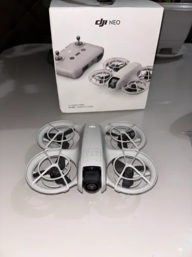 Drone DJI Neo kit fly more combo