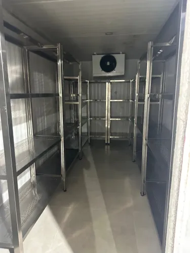 Estantes em aço inox para câmara frigorífica