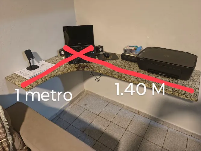 Mesa de Canto em Granito