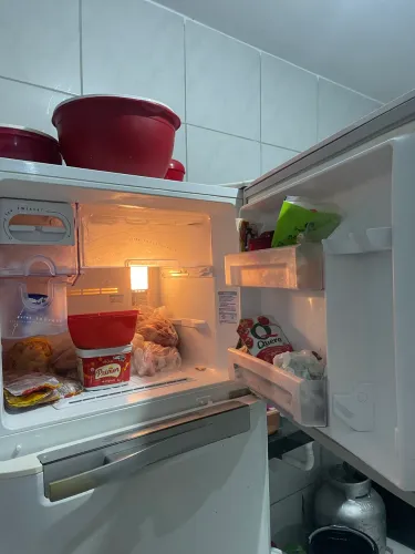 Geladeira Frost Free Electrolux 