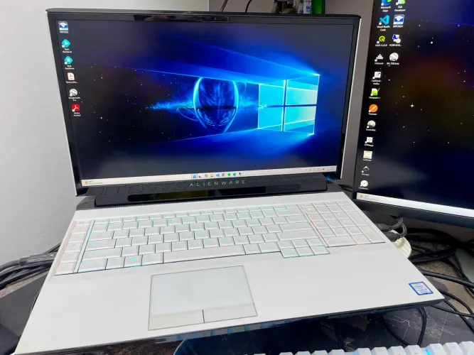 Alienware Area51M i9