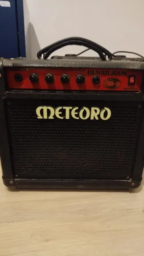 Amplificado Cubo Meteoro Demolidor 20w para Baixo