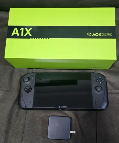 AOKZOE A1X HX370 2TB
