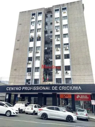 Sala para alugar, 47 m² por R$ 2.400/mês - Centro - Criciúma/SC