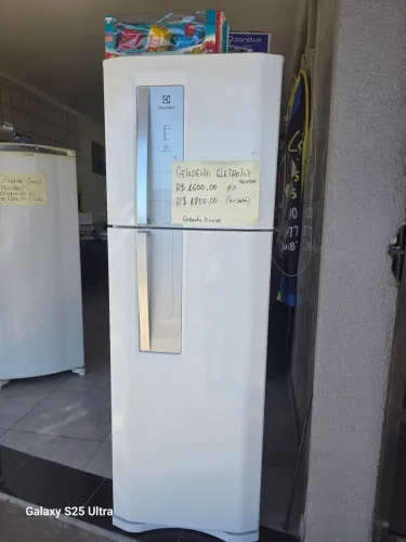 Geladeira Electrolux