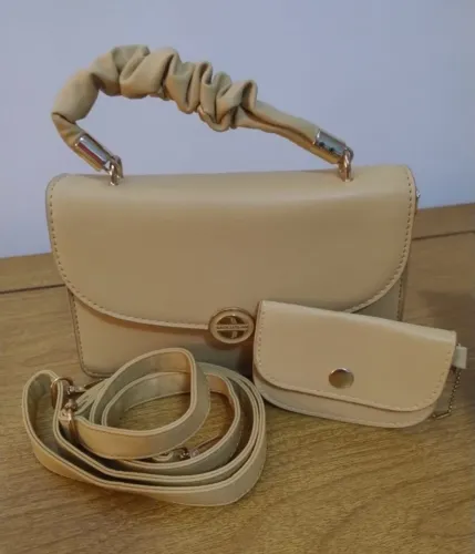 Bolsa feminina de mão ou transversal
