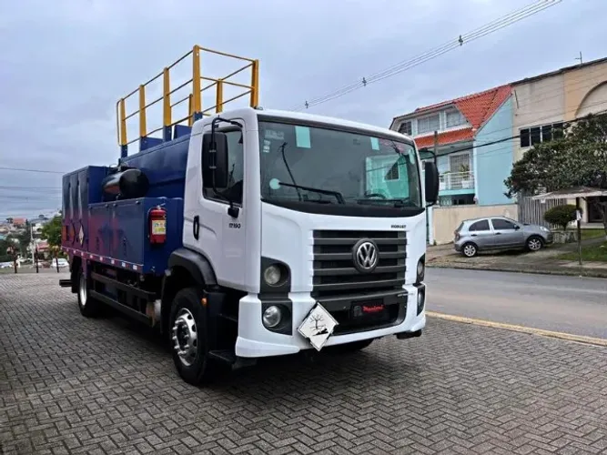 17-190 Comboio de 6 mil litros!!