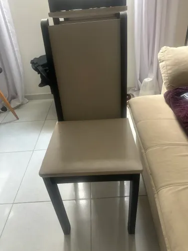 Vendo 4 cadeiras