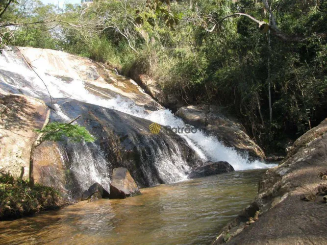 Área à venda, 650000 m² por R$ 3.500.000,00 - Bonfim - Aparecida/SP