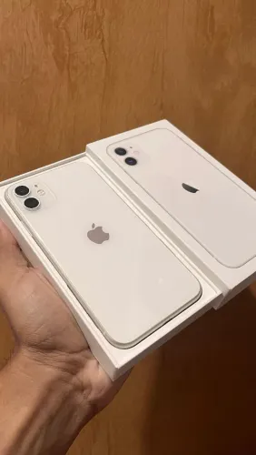 iPhone 11 Branco Caixa