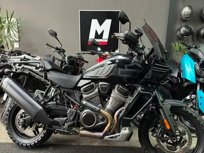 HARLEY-DAVIDSON PAN AMERICA 1250 S 13.000km - Único dono - Baixa km - Acessórios