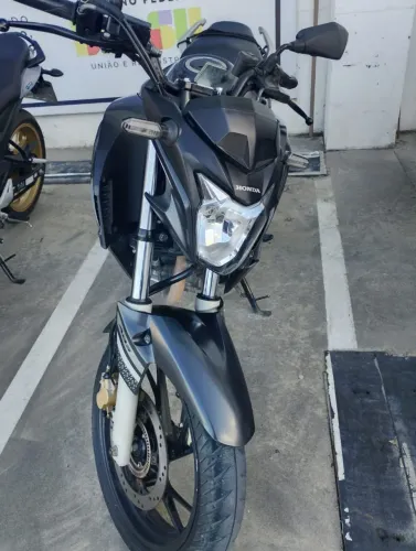 Honda cb Twister 250