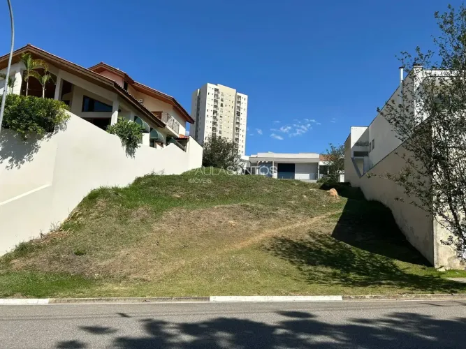 Terreno de 432 m² à venda no Condomínio Castanheiras, Jardim Guadalajara, Sorocaba, SP