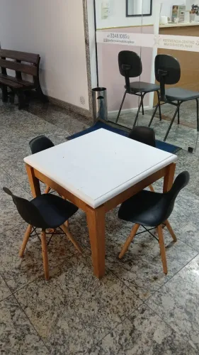 Mesa infantil