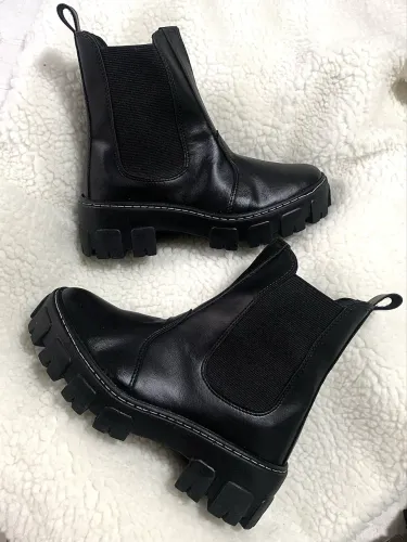 Botas Para Inverno Preta Nova