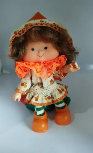 Boneca Moranguinho Laranjinha anos 80
