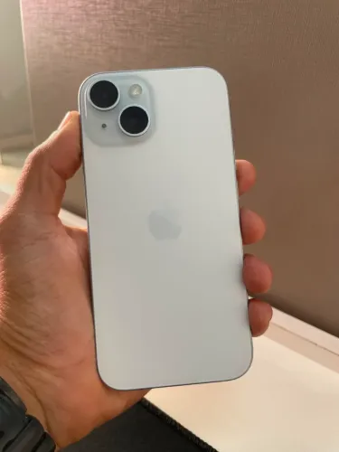 IPHONE 15 128gb 86% bateria 