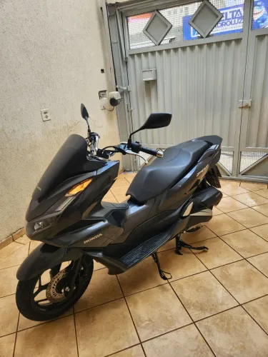 PCX 160