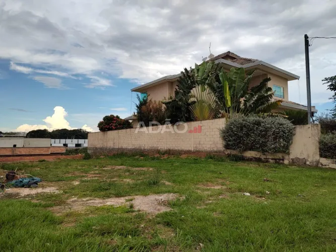 LOTE NO CONDOMÍNIO JARDIM VENEZA EM SENADOR CANEDO Lote à Venda, 360.00 por R$ 205000.00 n