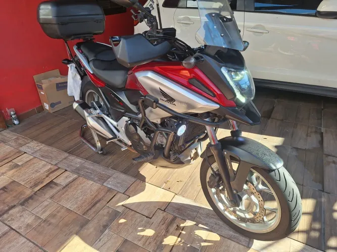 Vendo NC750 - Econômica - Abaixo de tabela