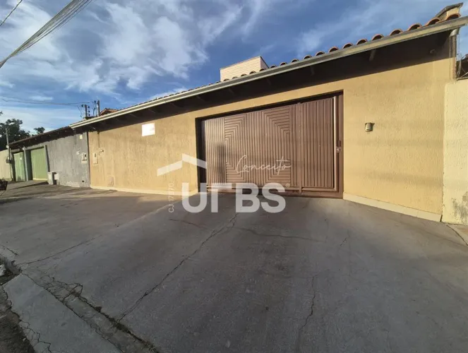 Porteira Fechada no Mansões Paraíso! Casa com 3 Suítes, 100% mobiliada, climatizada e com 