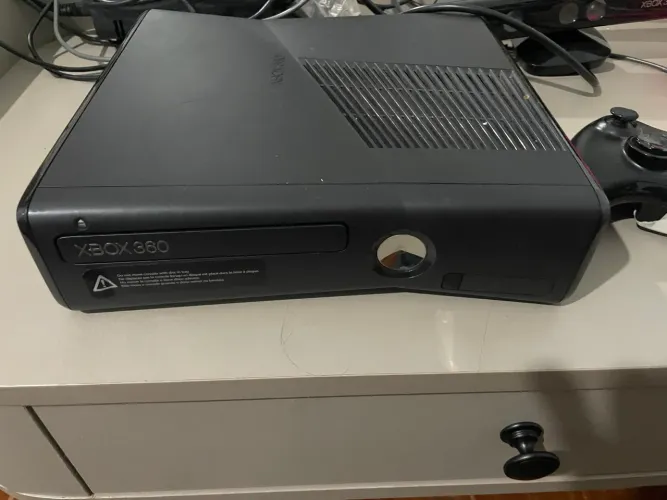 Xbox 360 slim