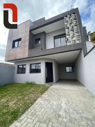 Sobrado com 3 quartos à venda, 131 m² por R$ 737.000 - Xaxim - Curitiba/PR
