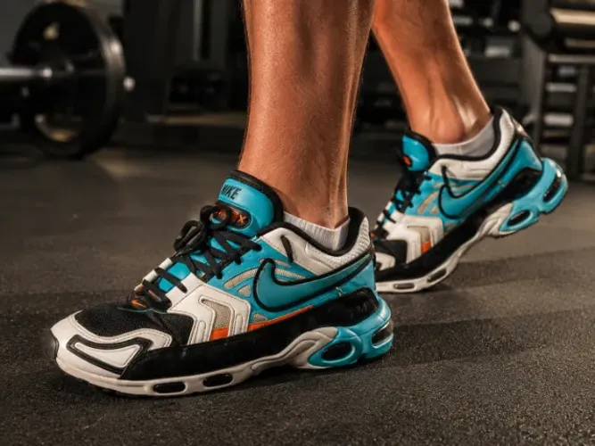 Tênis Nike Air Vapormax Evo RP Masculino - Tam 42 (US 10)