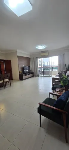 Compre Apartamento Espaçoso Ed. Aldebaran
