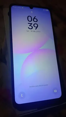 Vende se um celular A07 novo com nota fiscal tudo original 