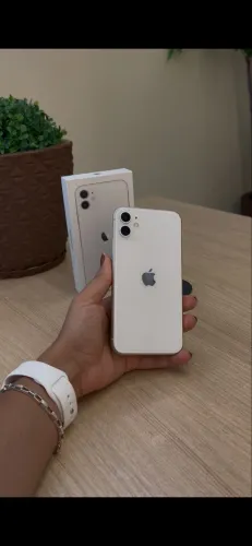 iPhone 11 64 gb branco 