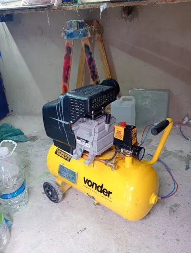 Compressor de ar 21lts vonder