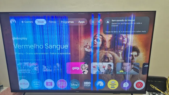 Vendo TV com defeito