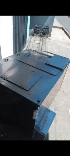Carrinho de cachorro quente adaptado acompanha teto