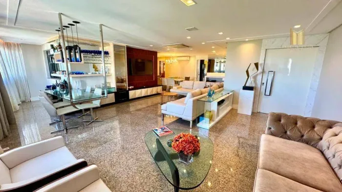 Apartamento com 4 dormitórios à venda, 214 m² por R$ 1.800.000,00 - Guararapes - Fortaleza