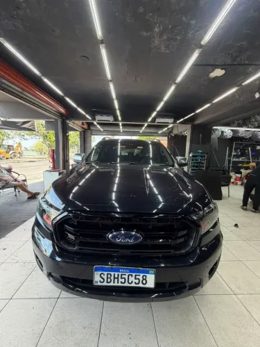Ford Ranger Black 2.2 4X2 CD Diesel AUT 2023