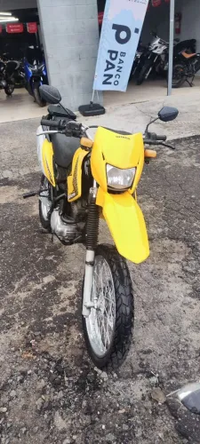 HONDA NXR BROS 150 AMARELA 2009 Shalon veículos Cariacica 