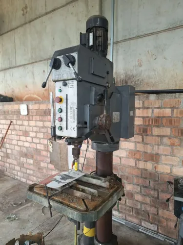 FURADEIRA DE COLUNA STRONG FSC40B