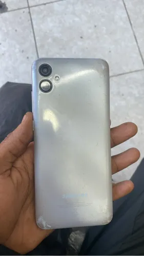 Samsung A04 