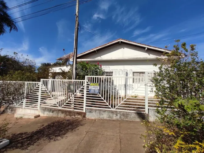 Casa Padrão em Nova Aliança