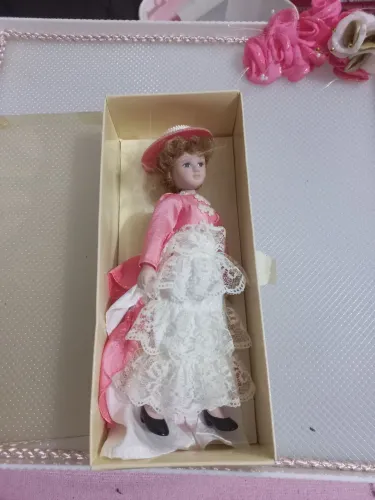 Boneca damas de época