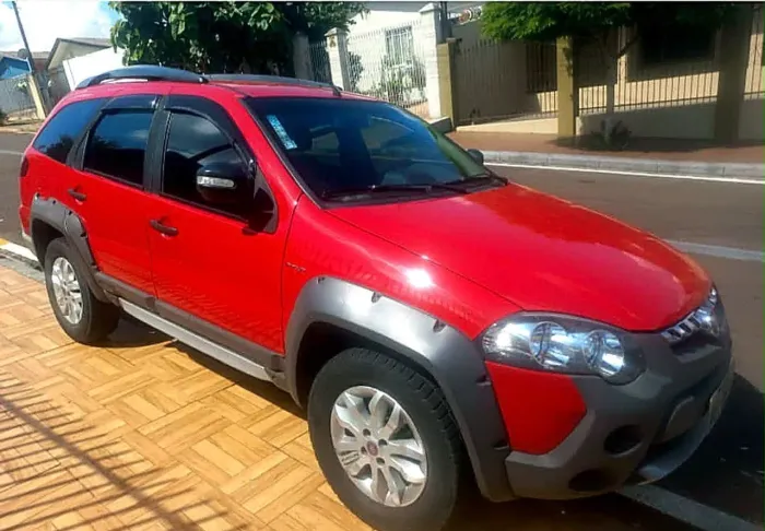 Fiat Palio Week.adv.lock.dualogic 1.8 Flex 2013