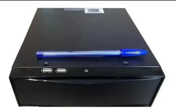 MINI PC - Toop para estudos<br><br>4gb de memória RAM <br><br>SSD 128GB <br><br>450,00 R