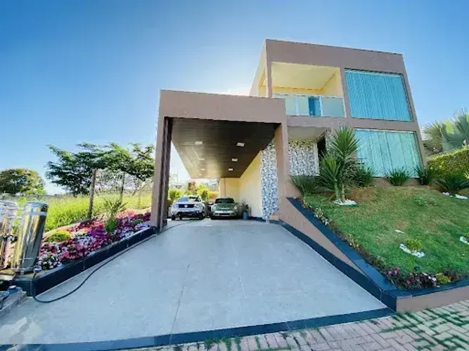 Casa em Lagoa Santa no Condomínio Gran Royalle