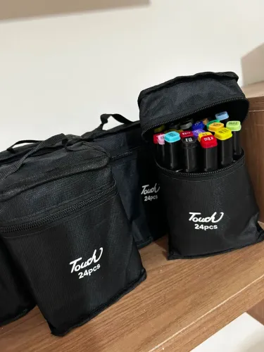 Canetinhas com bolsa p/ 24 cps