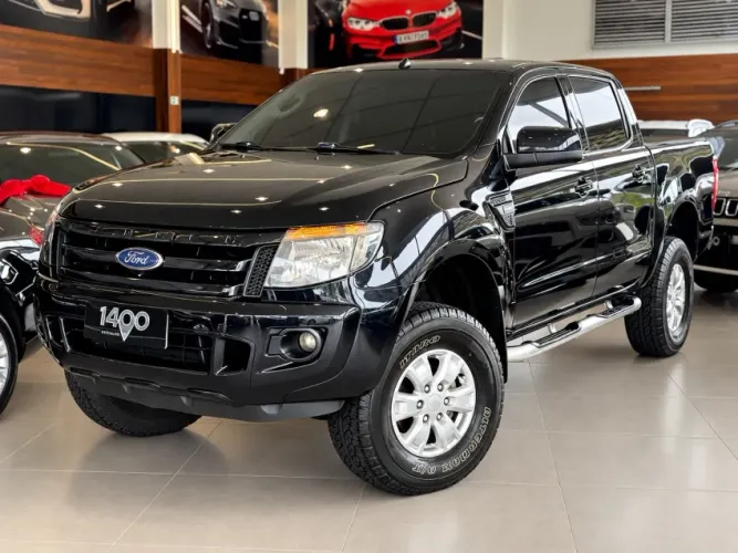 Ford Ranger XLS 2.5 16V 4X2 CD Flex 2015