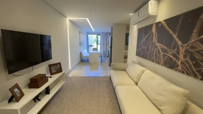 Apartamento 2 Quartos com Varanda | Beira Rio Madalena, Recife